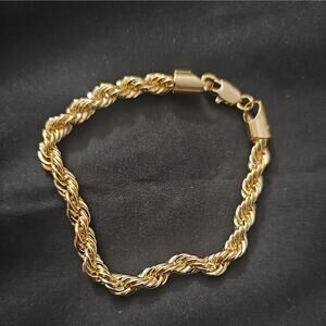 7in. 14k Gold plated on brass-THICK 5.5mm Rope Bracelet with Lobster Clasp.